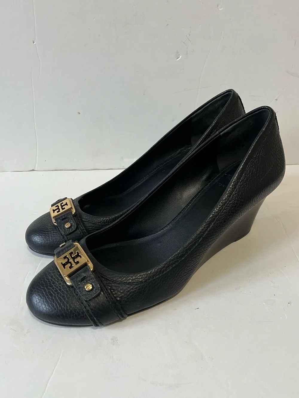 Tory Burch Black Leather Wedge Pumps with Gold Accent size 9M